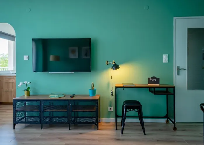 Appartement Le Colibri - Stationnement Gratuit - Balcon - Jusqu'à 4 Personnes