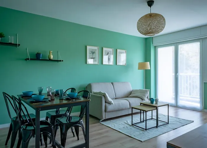 Le Colibri - Stationnement Gratuit - Balcon - Jusqu'à 4 Personnes Appartamento Metz